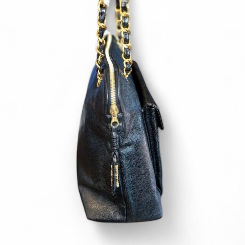 Authentic Vintage CHANEL Black Caviar Leather CC Logo Turn Lock Chain St… - Picture 7 of 15